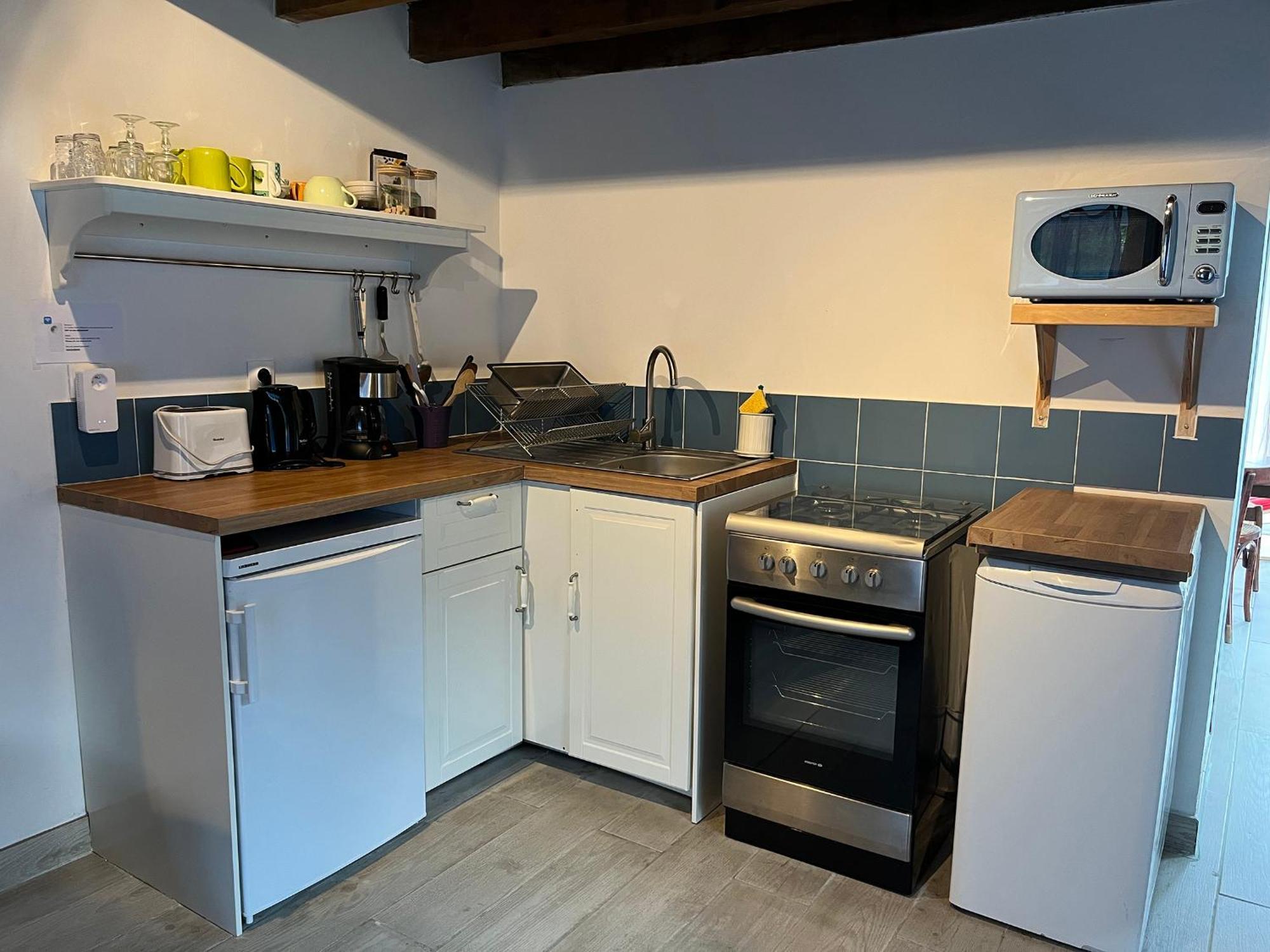 Maison Independante Pour 2 Tout Inclus Tiny House For 2 All Included Teilhet  Bagian luar foto